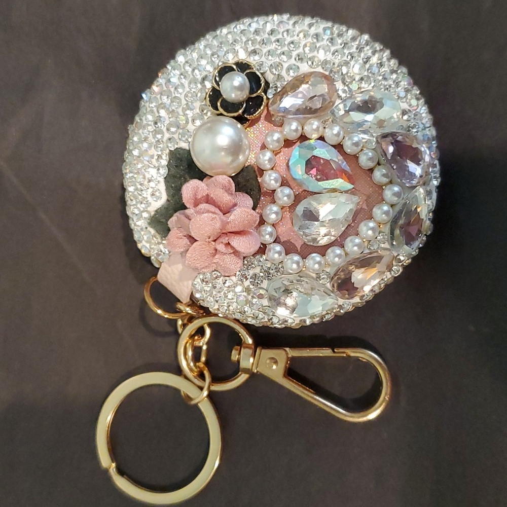Women's Compact Mirror-free With Purchase